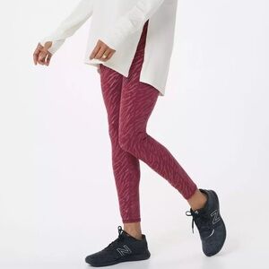 ⭐️Zuda Z-Stretch Foil Printed High-Waisted Leggings in Berry⭐️ NWOT